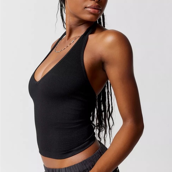 UO OUT FROM UNDER | Jackie Seamless Halter Bra Top - Picture 7 of 7